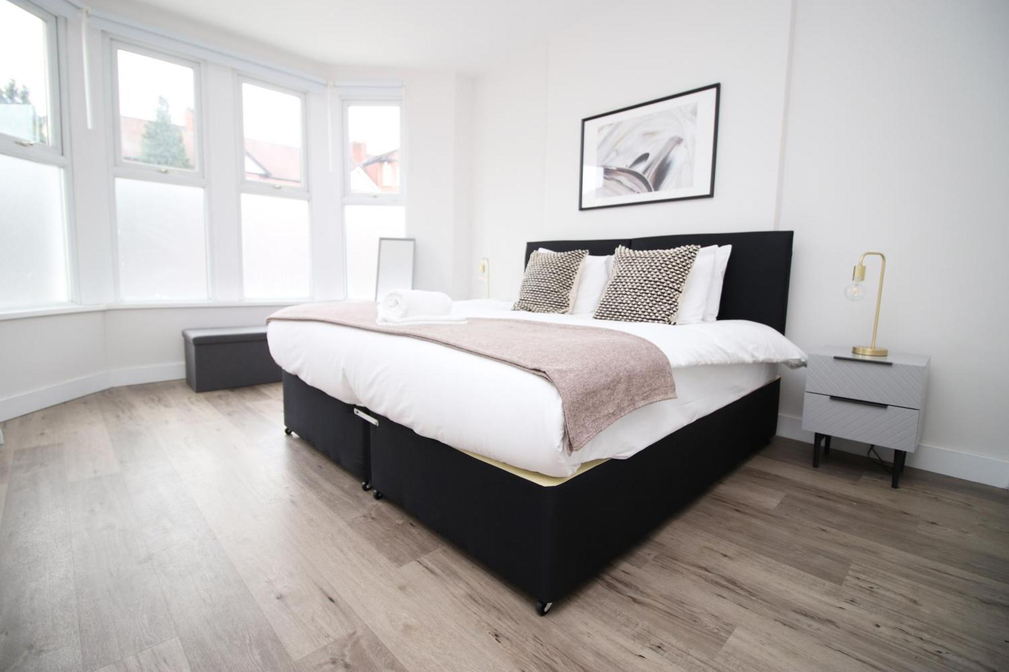 Large 5 Bedroom House - Harlequin Gardens By Ty Sa Cardiff Exterior photo