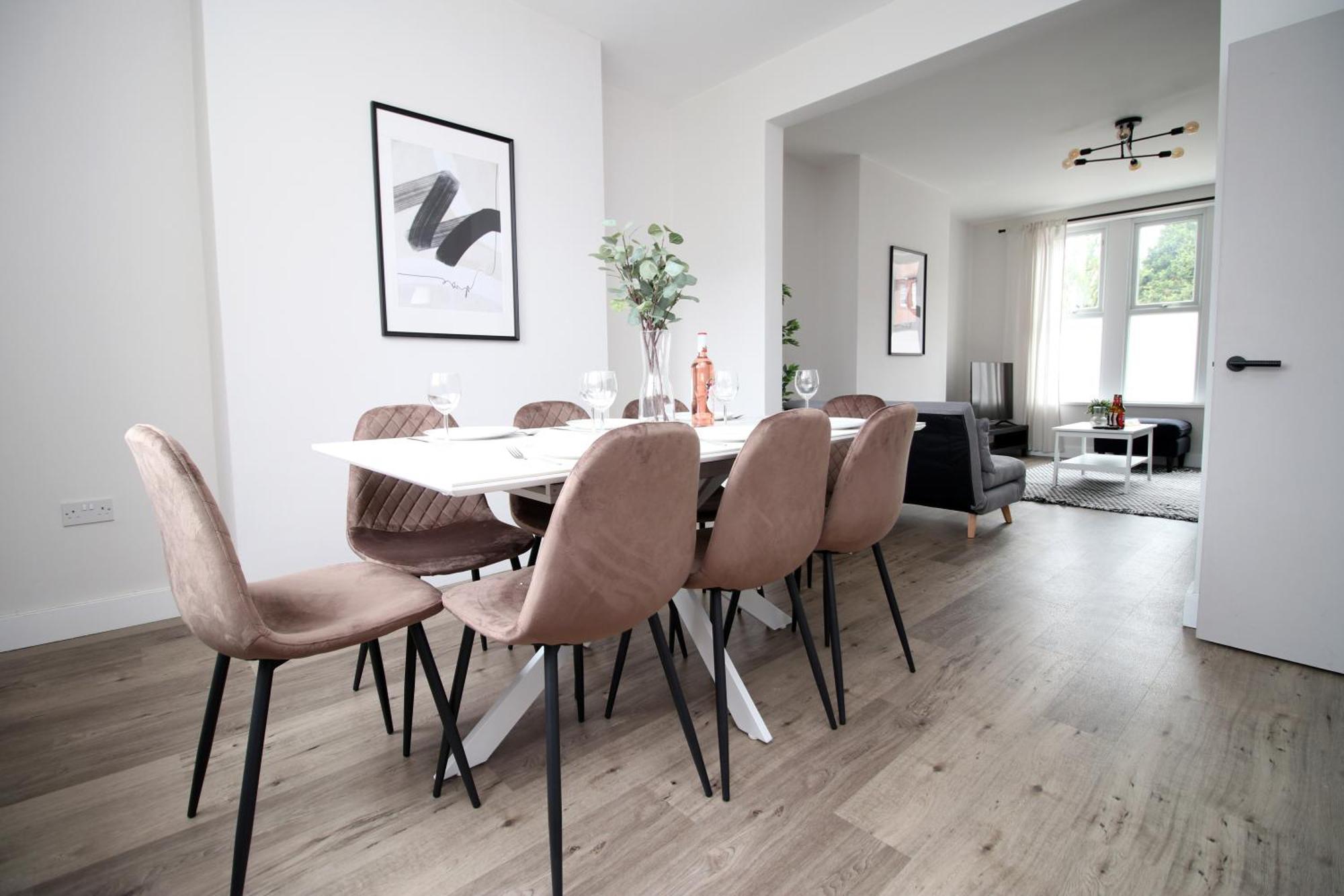 Large 5 Bedroom House - Harlequin Gardens By Ty Sa Cardiff Exterior photo