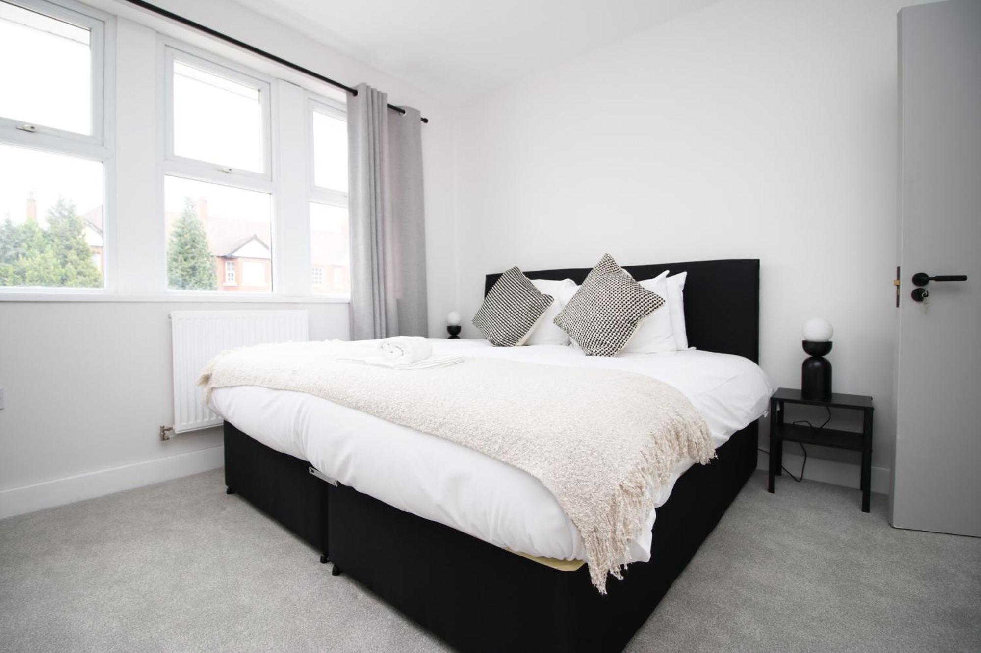 Large 5 Bedroom House - Harlequin Gardens By Ty Sa Cardiff Exterior photo